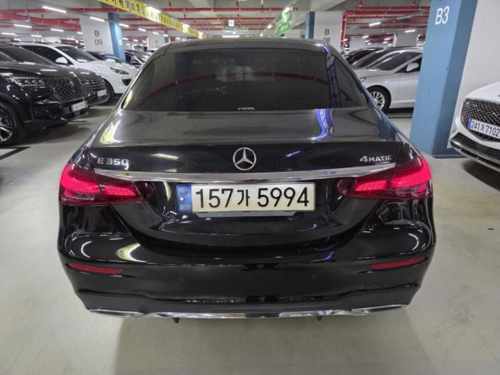 Mercedes Benz E class - Vista 2