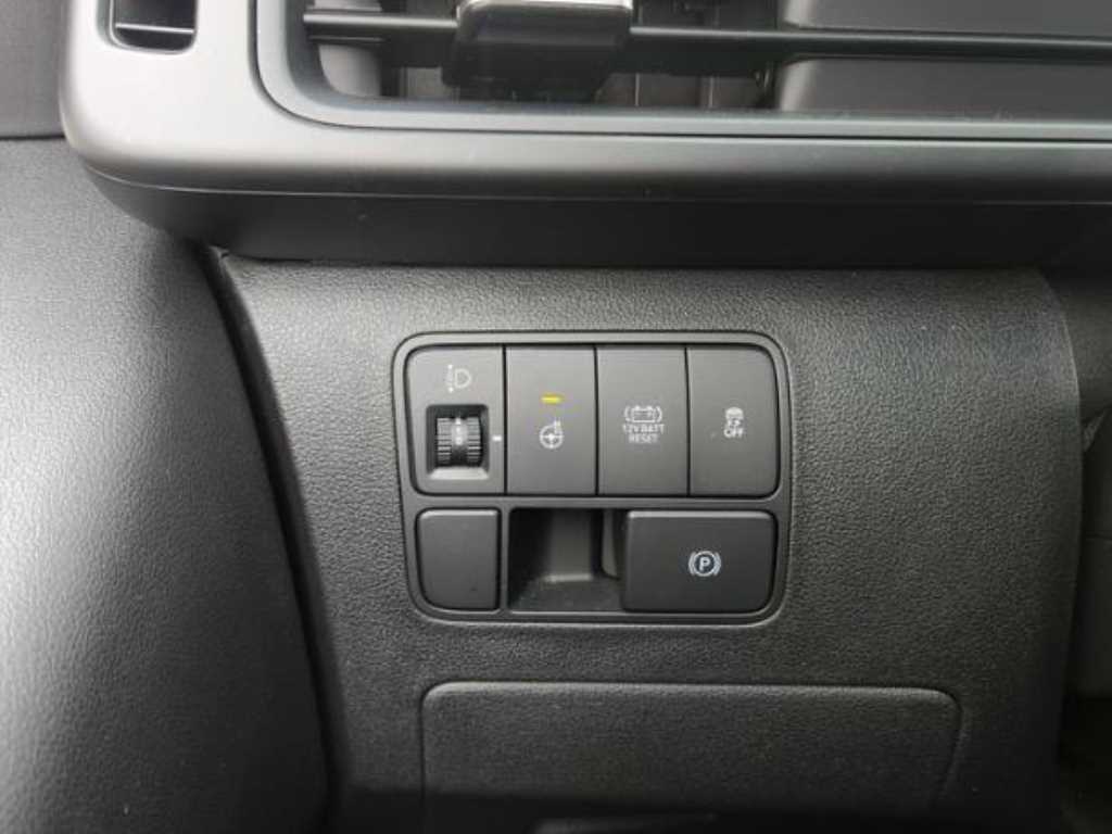 HYUNDAI Staria - Vista 9