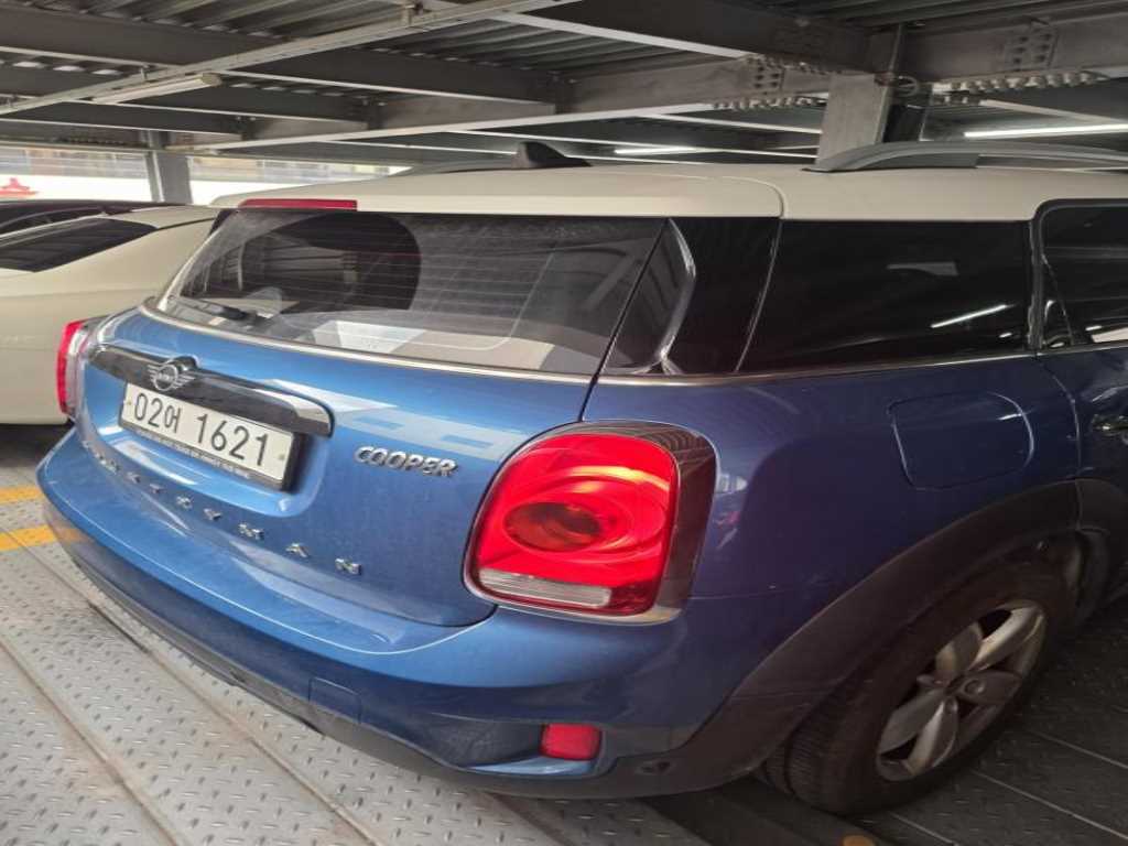 Mini Countryman - Vista 4