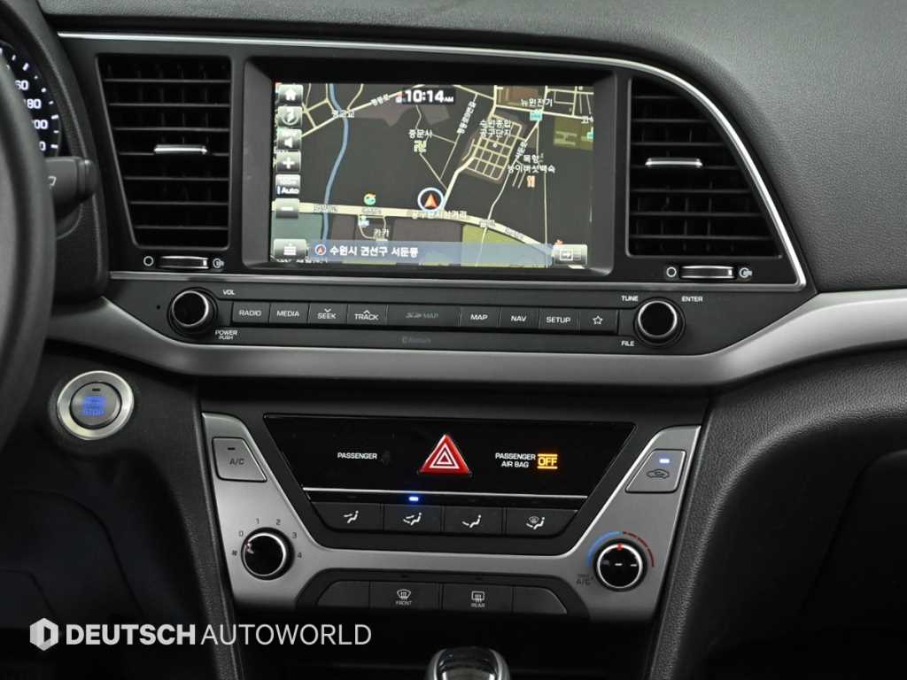 HYUNDAI Avante 2018 Blanco - Importación desde Corea - HF Imports Iquique - Foto 14