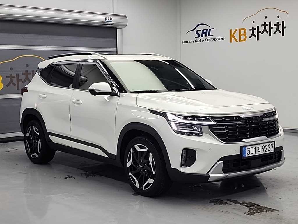 KIA Seltos - Vista 4