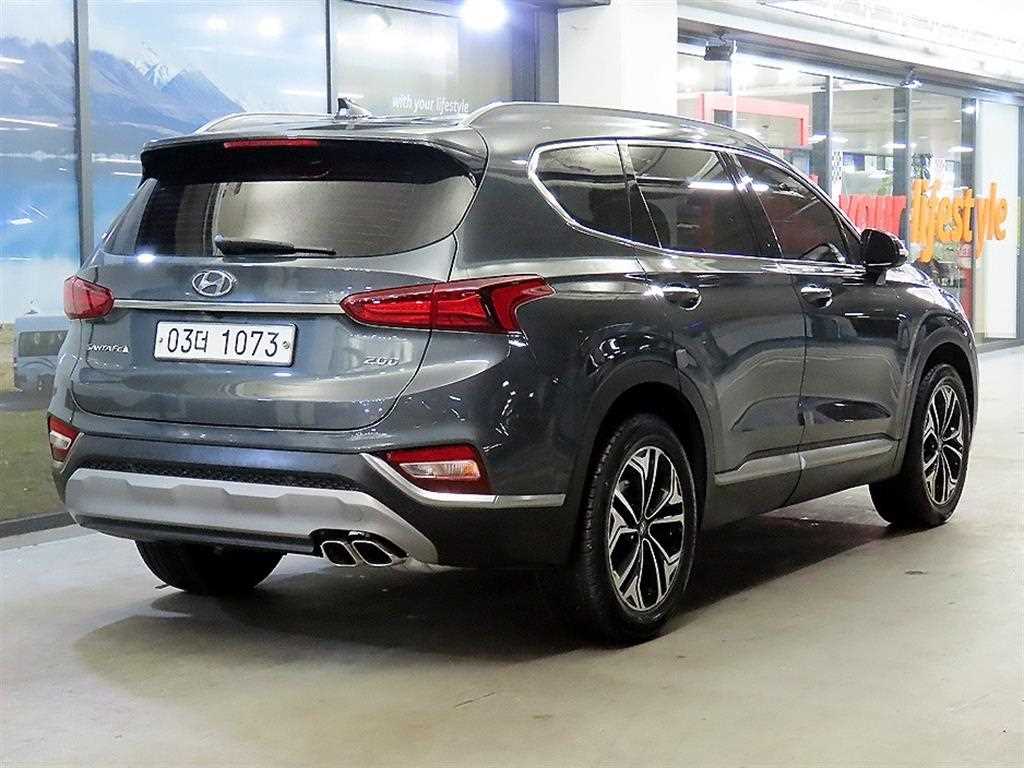 HYUNDAI Santa Fe - Vista 4
