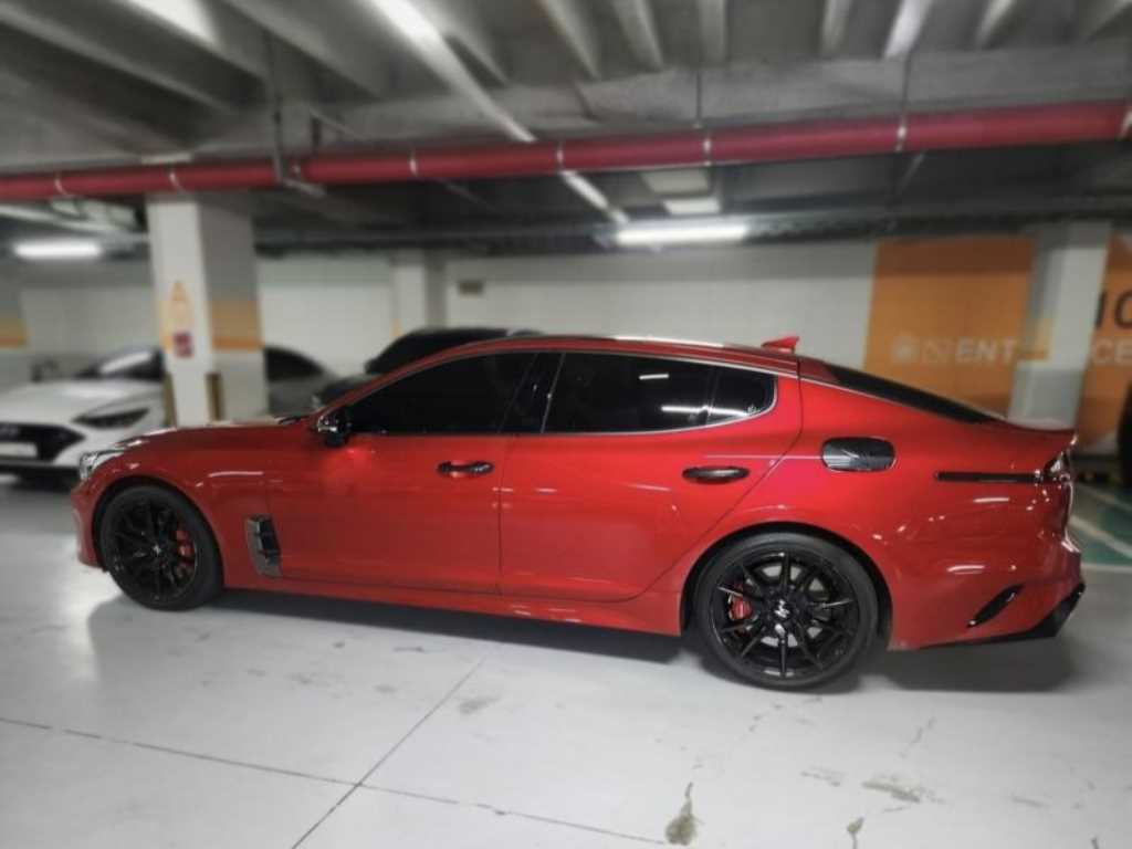 KIA Stinger - Vista 3