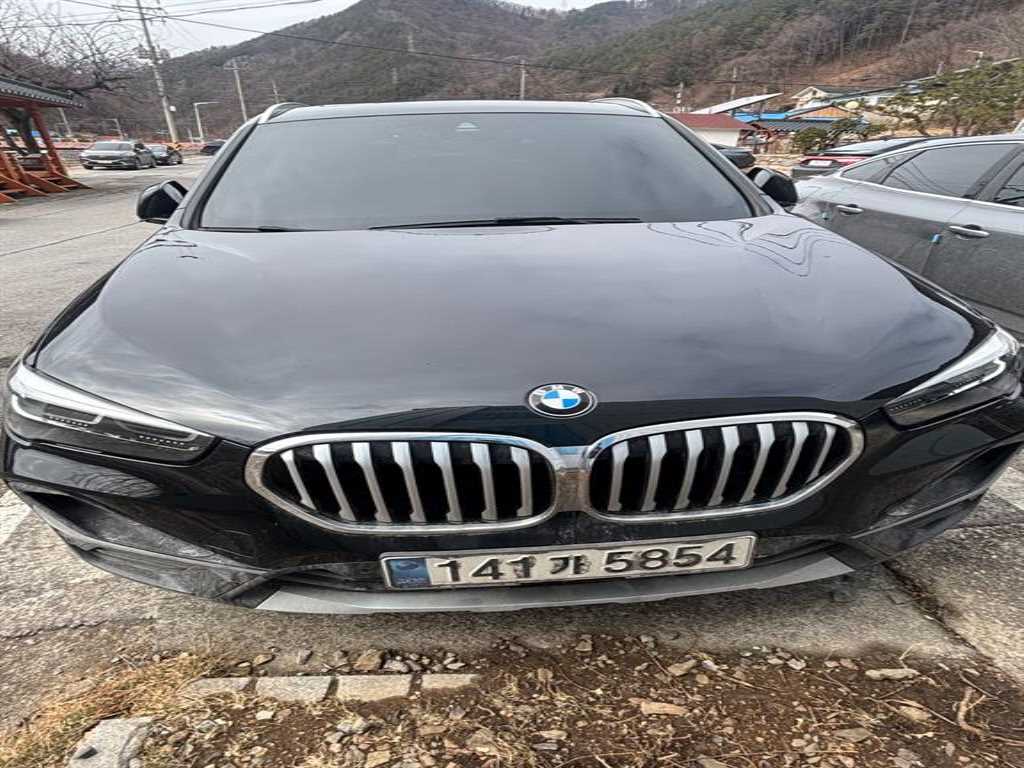 BMW X1 2021 Negro - Importación desde Corea - HF Imports Iquique - Foto 1