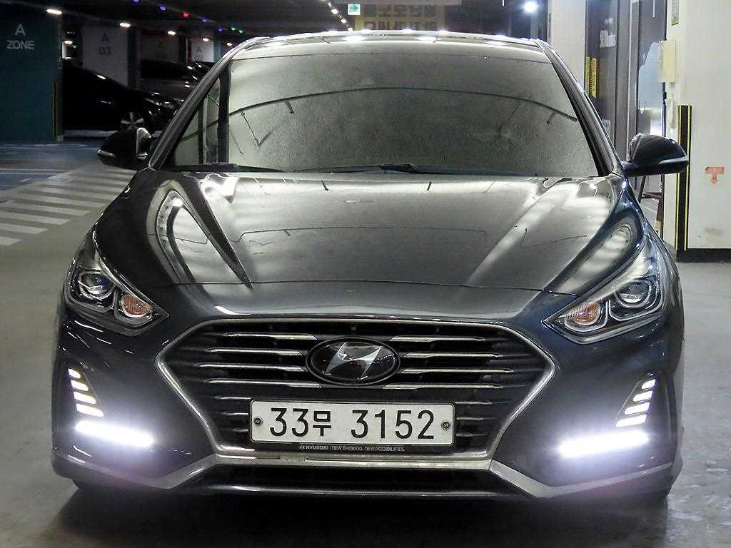 HYUNDAI Sonata - Vista 2