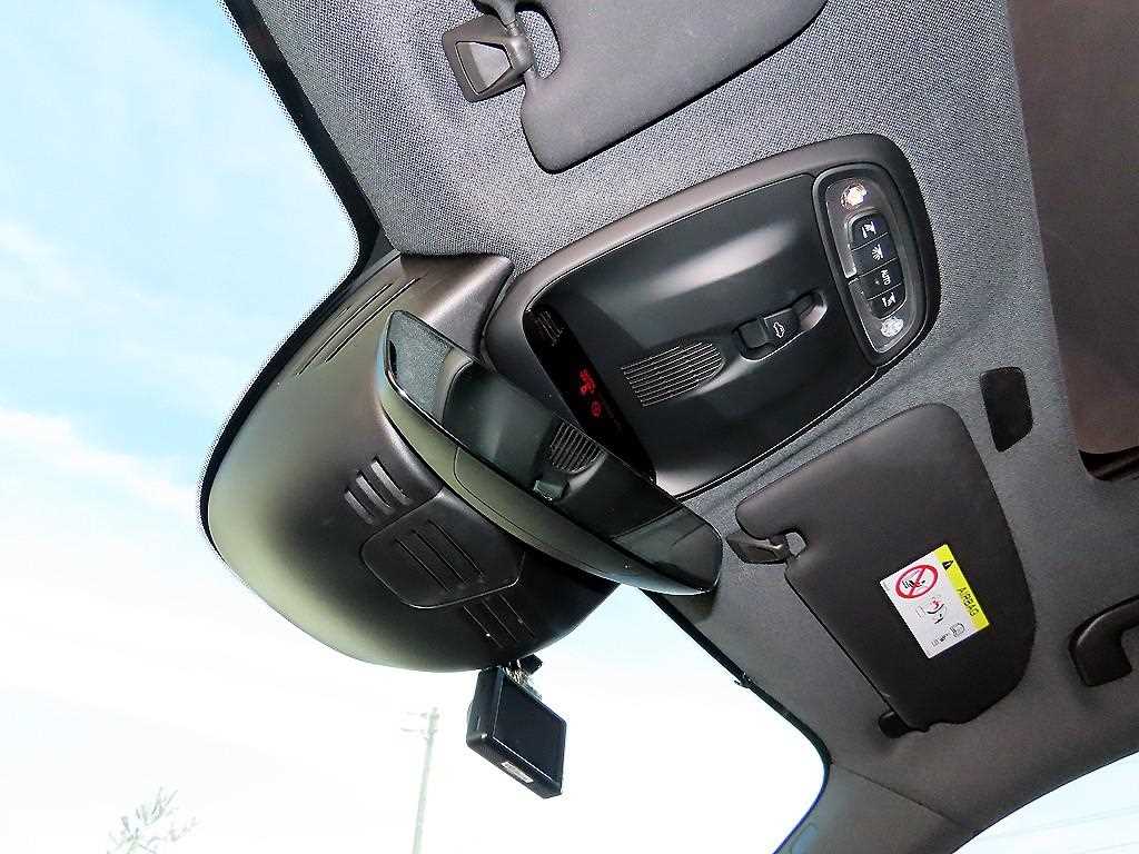 Volvo XC40 2020 Blanco - Importación desde Corea - HF Imports Iquique - Foto 14