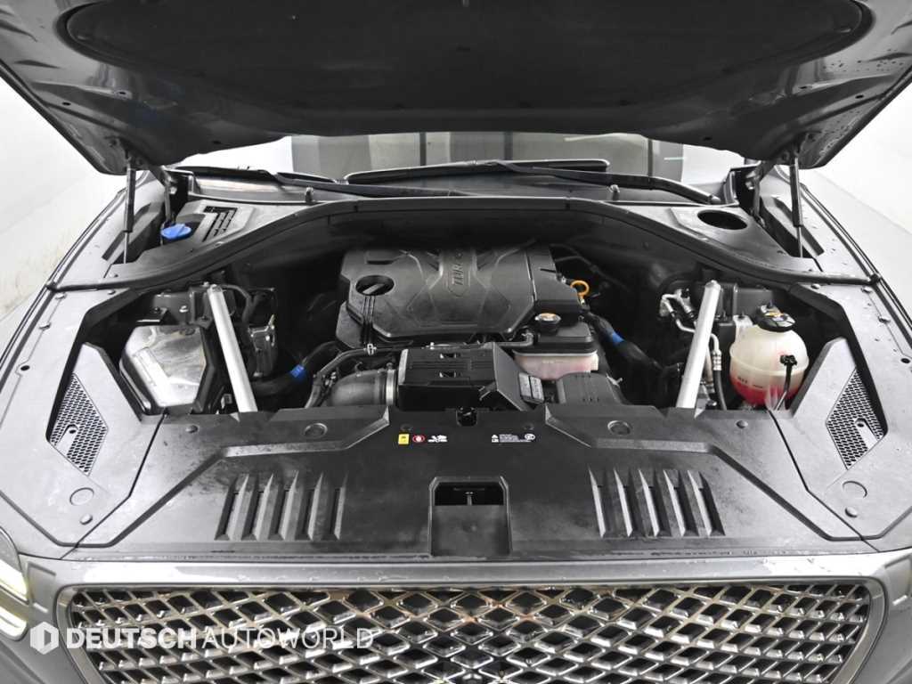 Genesis GV70 - Vista 6