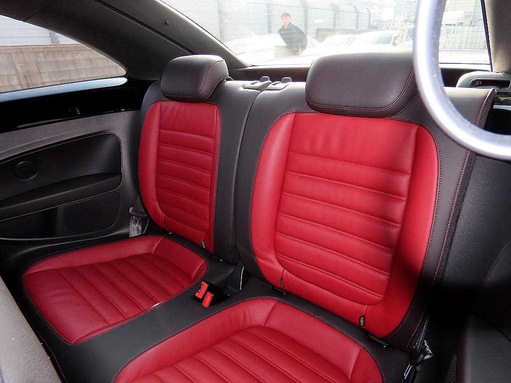 Volkswagen Beetle - Vista 6