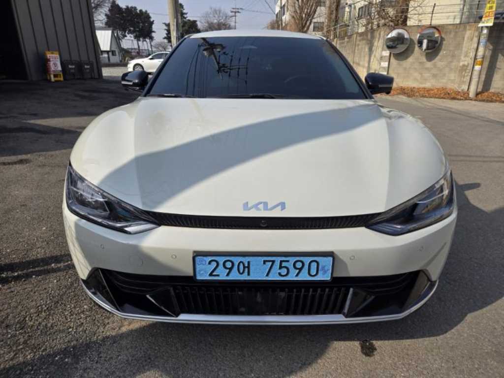 KIA EV6 2023 - Importación desde Corea - HF Imports Iquique - Foto 1