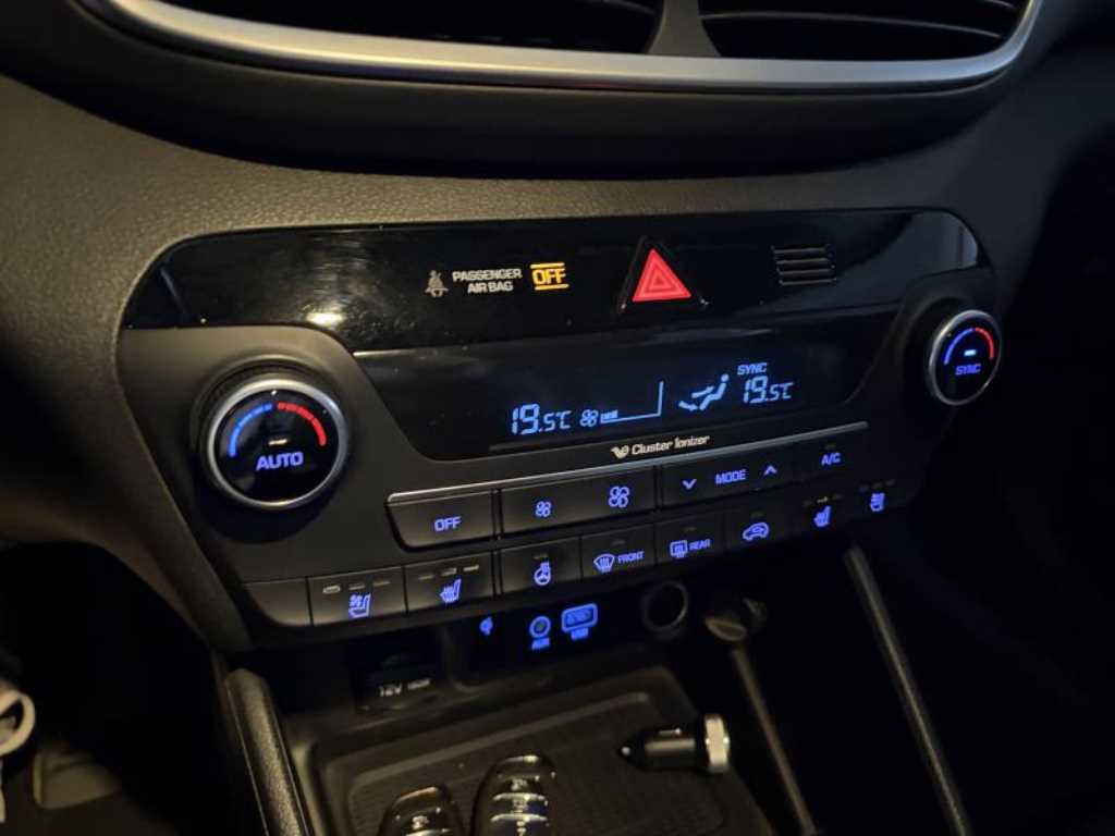 HYUNDAI Tucson - Vista 8