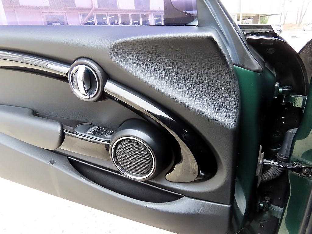 Mini Cooper - Vista 12