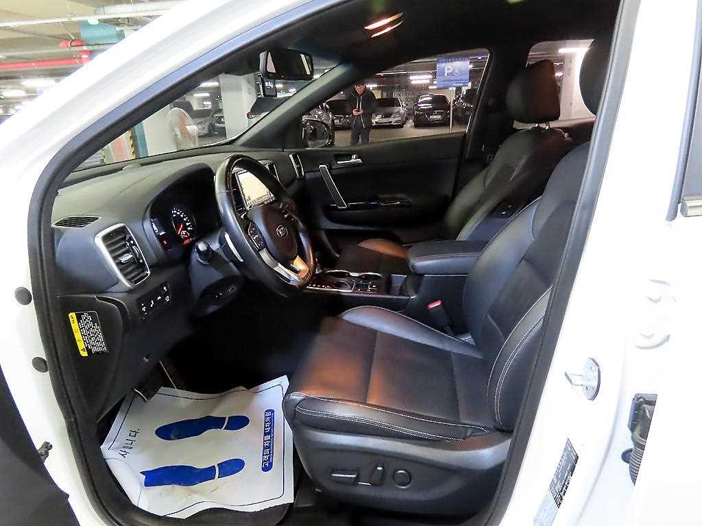 KIA Sportage - Vista 6