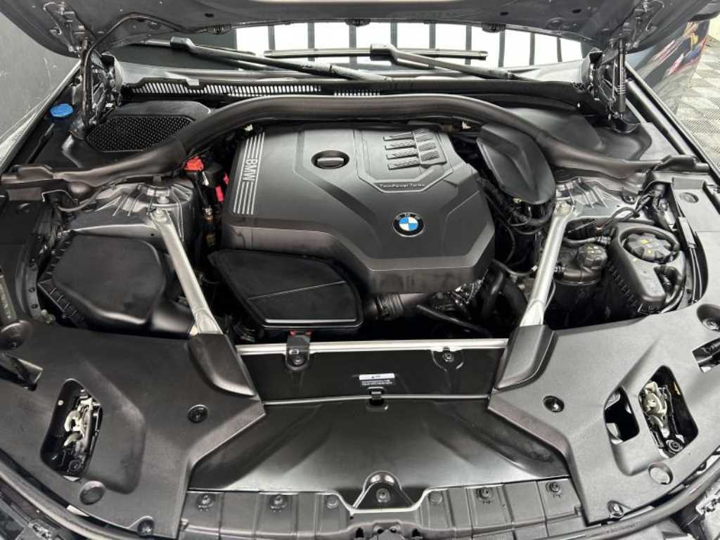 BMW 5 Series - Vista 12