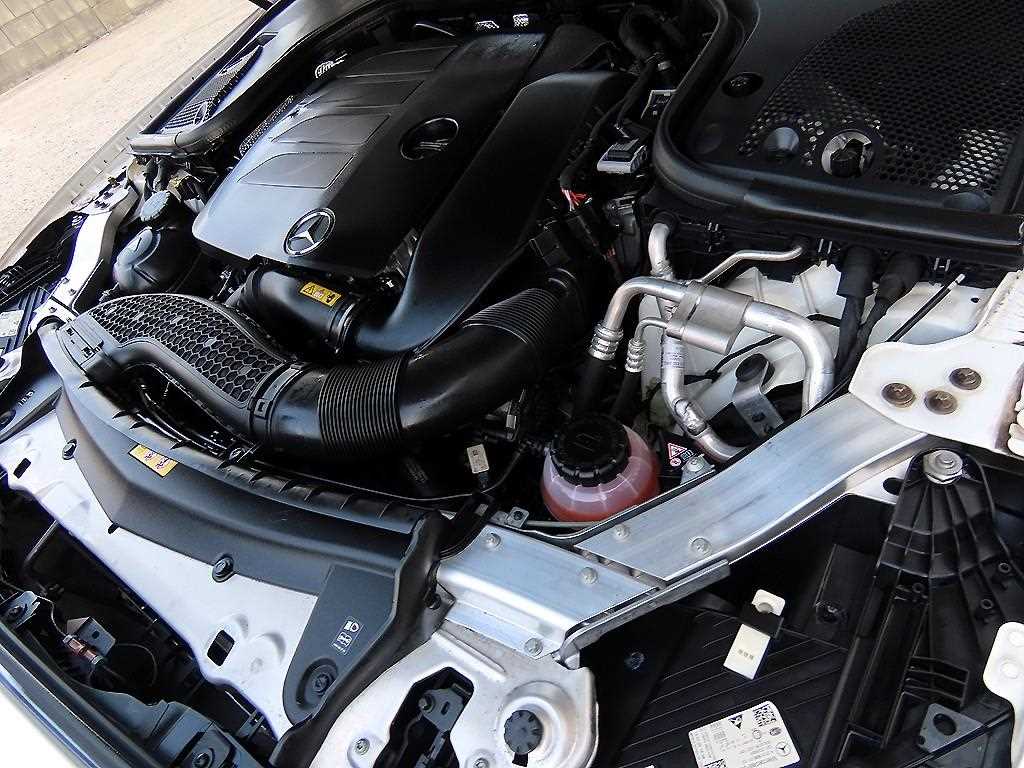 Mercedes Benz E class 2021 Blanco - Importación desde Corea - HF Imports Iquique - Foto 19