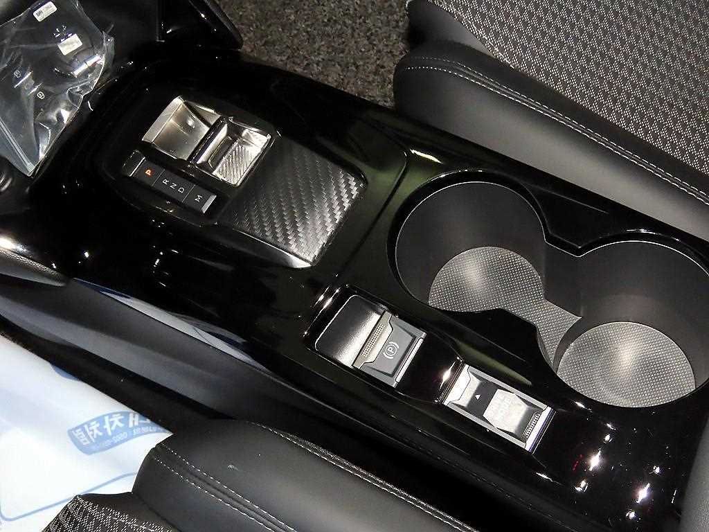 Peugeot 2008 - Vista 12