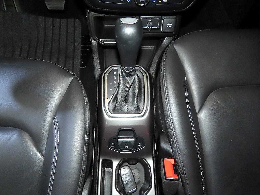 Jeep Renegade - Vista 12