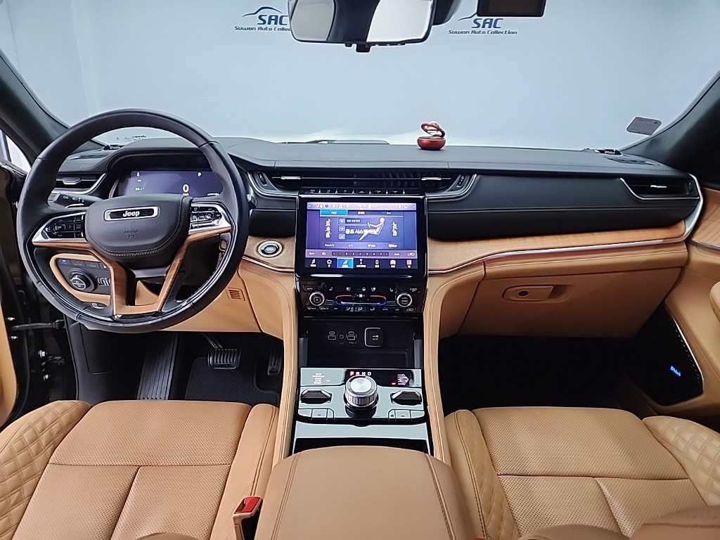 Jeep Cherokee - Vista 7