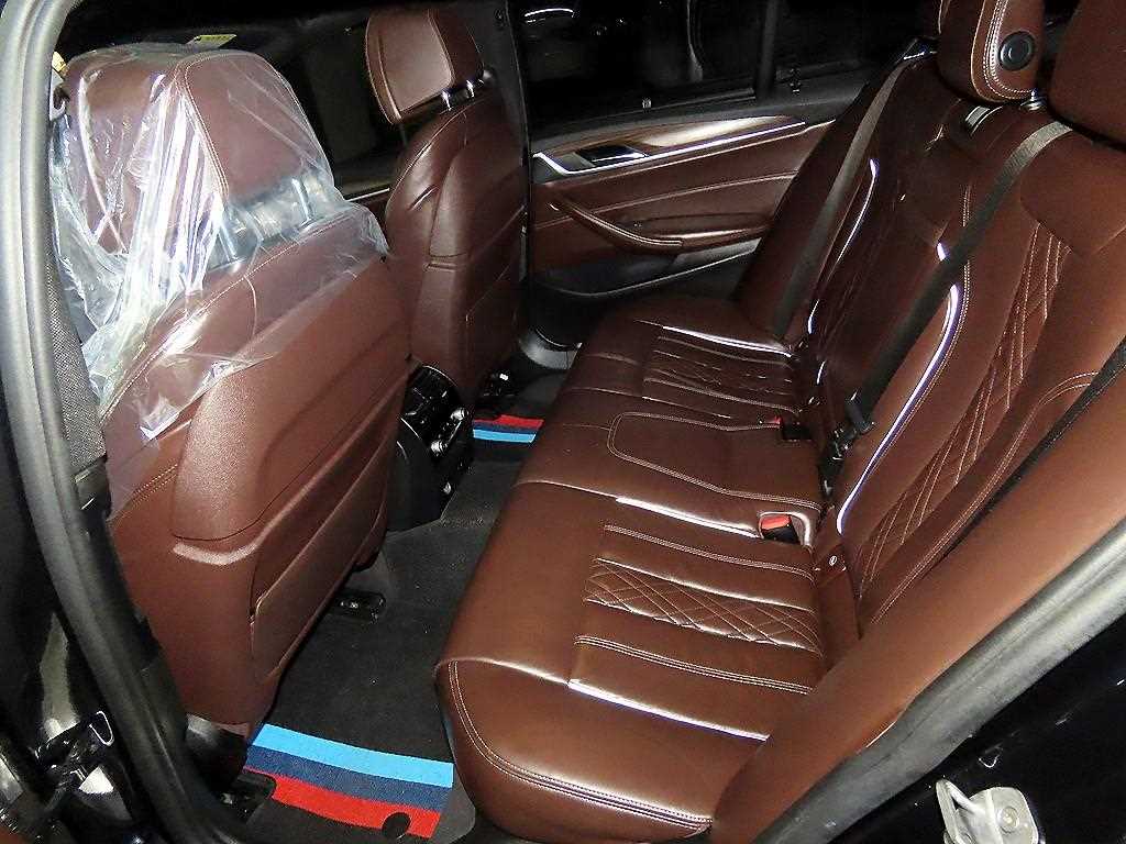 BMW 5 Series - Vista 7