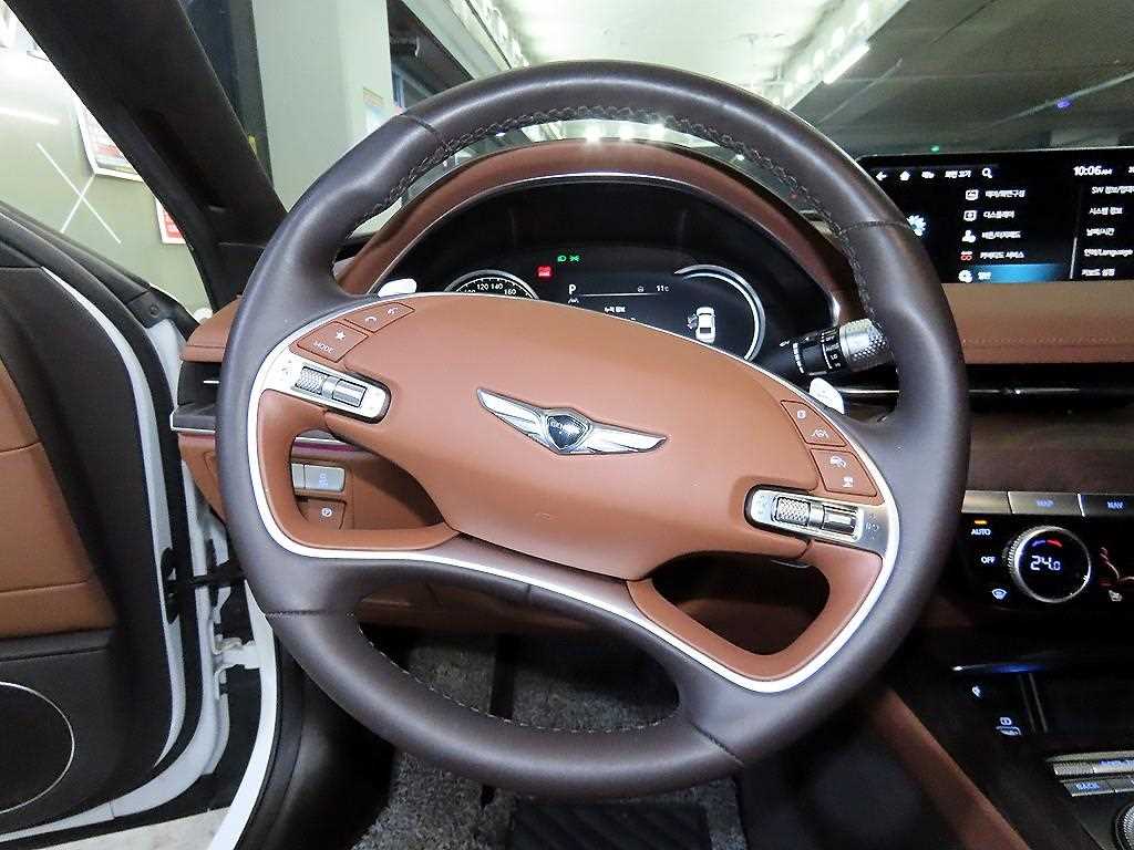 Genesis G80 - Vista 8