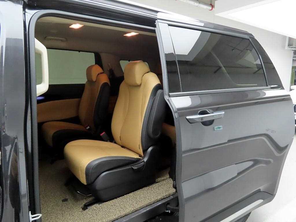 KIA Carnival 2023 Gris - Importación desde Corea - HF Imports Iquique - Foto 13