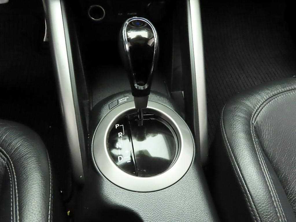 HYUNDAI Veloster - Vista 12