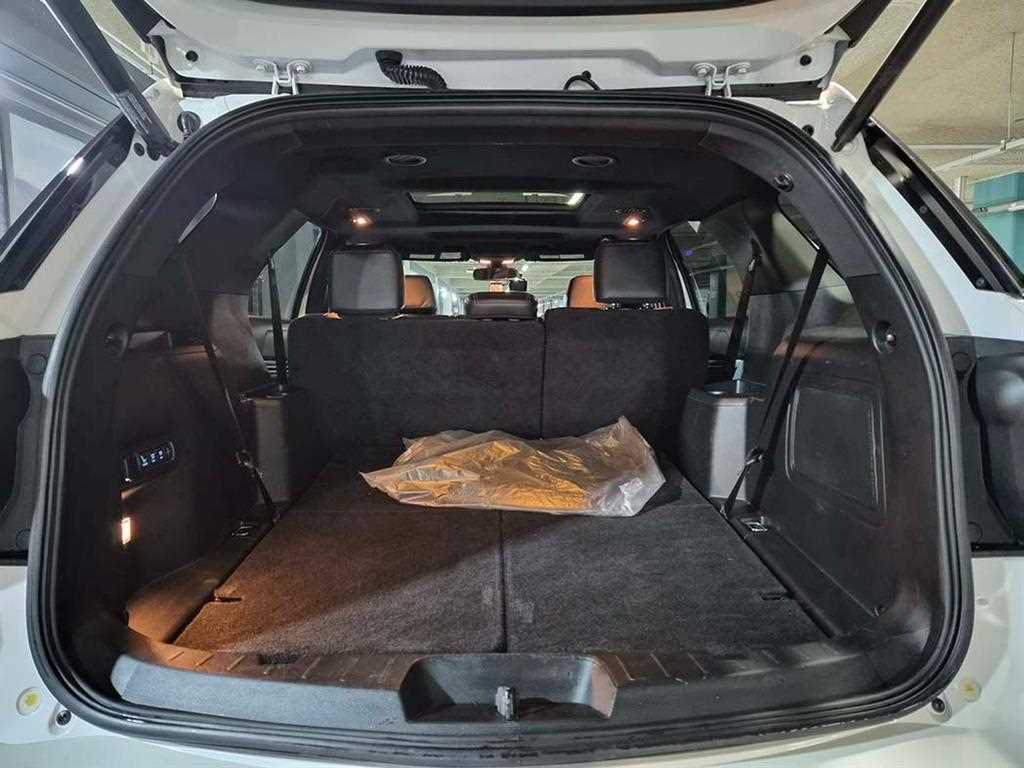 Ford Explorer 2017 Blanco - Importación desde Corea - HF Imports Iquique - Foto 18