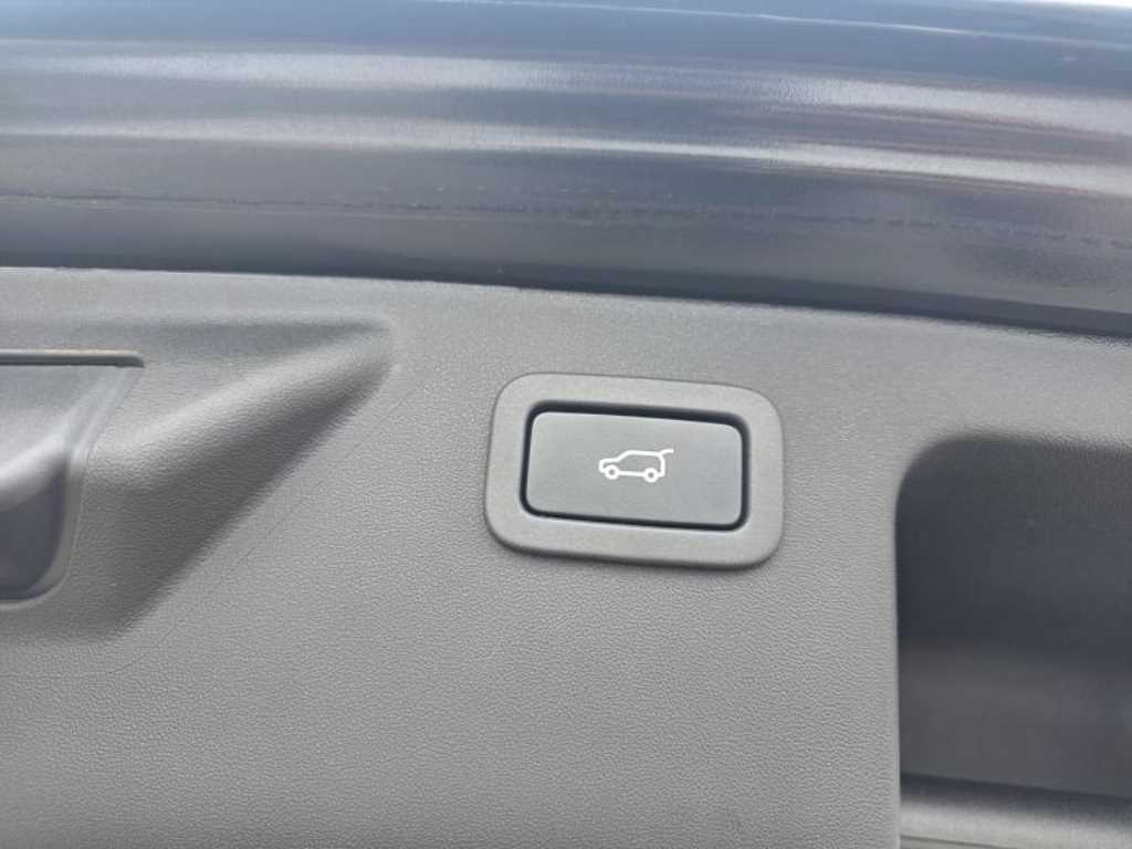 Land Rover Discovery Sports - Vista 5