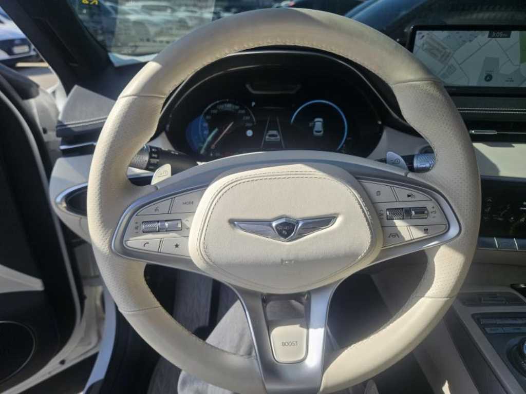 Genesis GV80 - Vista 6