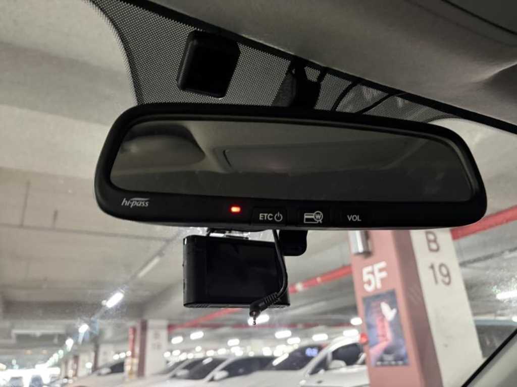 KIA Stonic - Vista 9