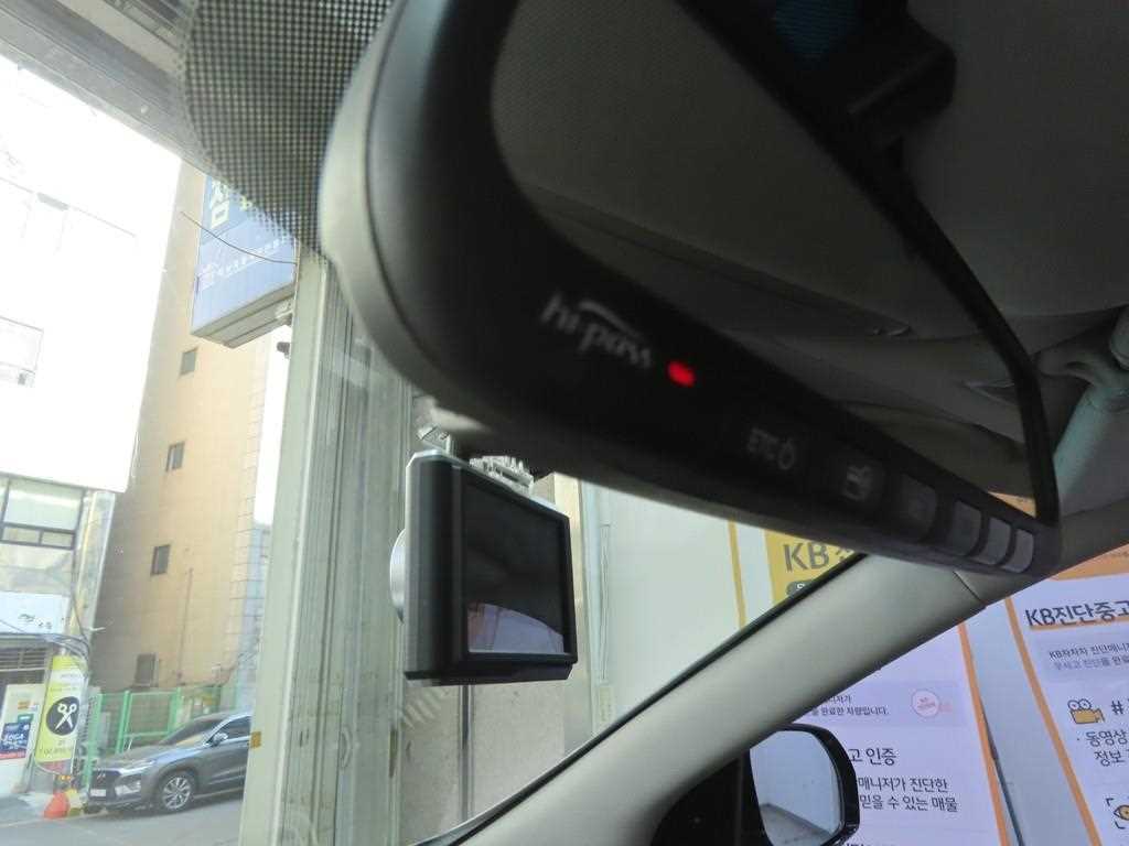 HYUNDAI Santa Fe - Vista 11