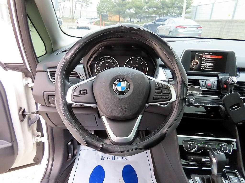 BMW 2 series - Vista 8