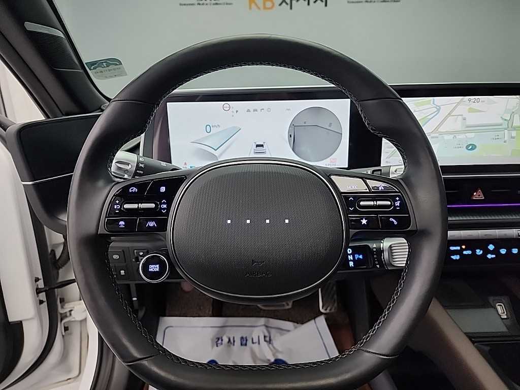 HYUNDAI Ioniq 6 - Vista 9