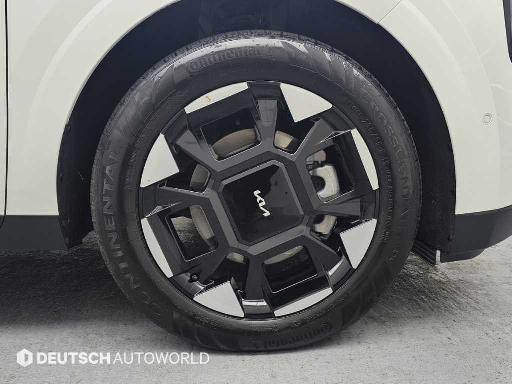 KIA Carnival - Vista 5