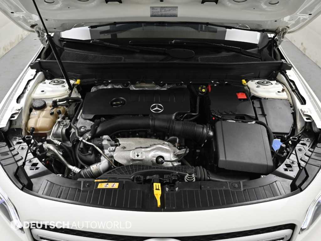 Mercedes Benz GLB Class - Vista 6