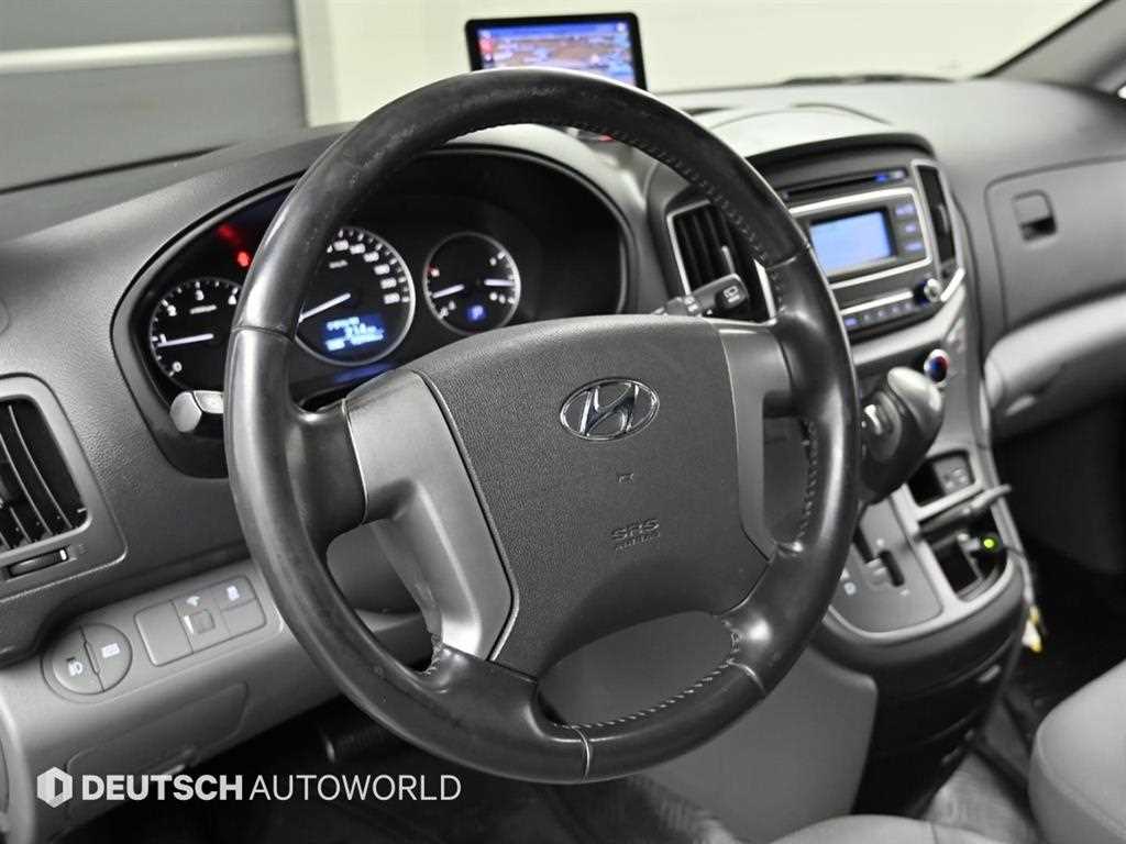 HYUNDAI Starex 2021 Gris - Importación desde Corea - HF Imports Iquique - Foto 13