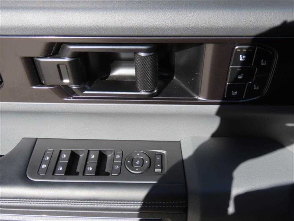 KIA Tasman - Vista 12