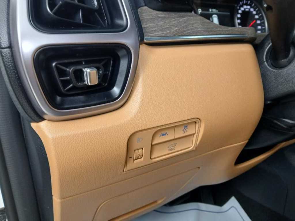 KIA Sorento - Vista 10