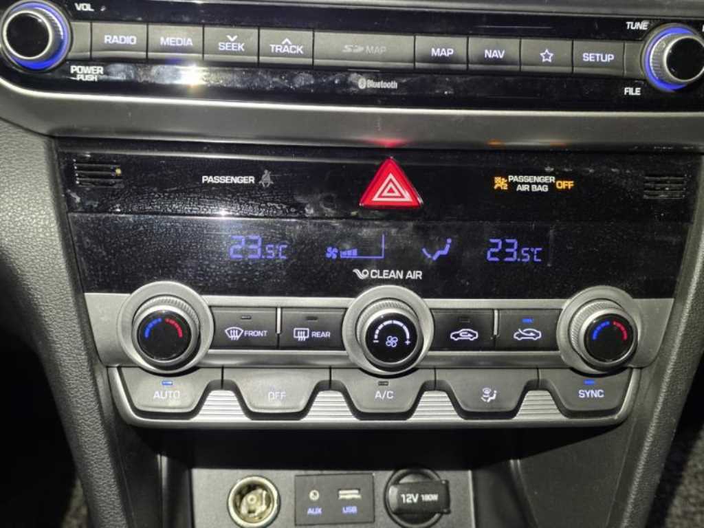 HYUNDAI Avante 2020 Blanco - Importación desde Corea - HF Imports Iquique - Foto 13