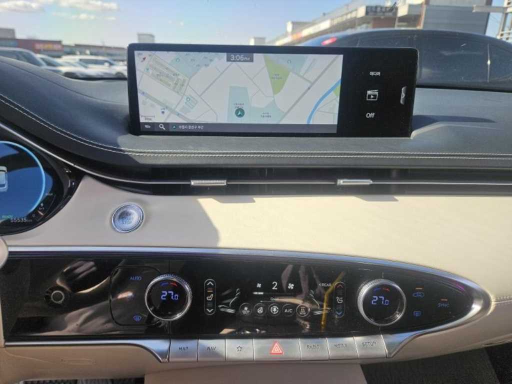 Genesis GV80 - Vista 11