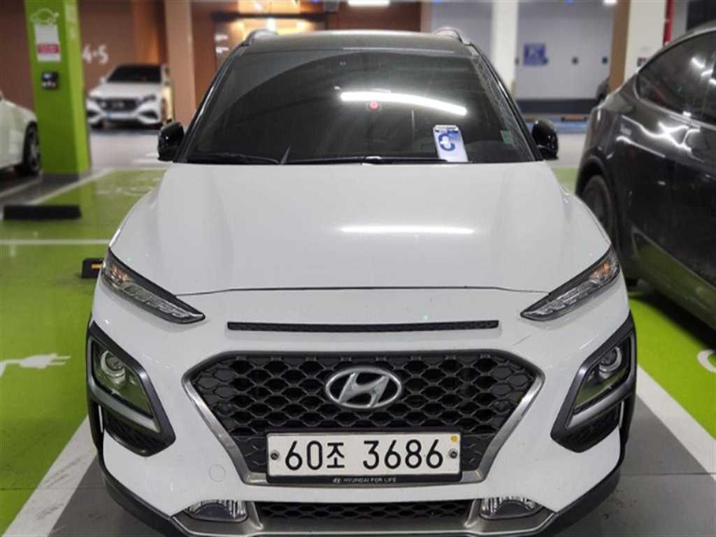 HYUNDAI Kona - Vista 2