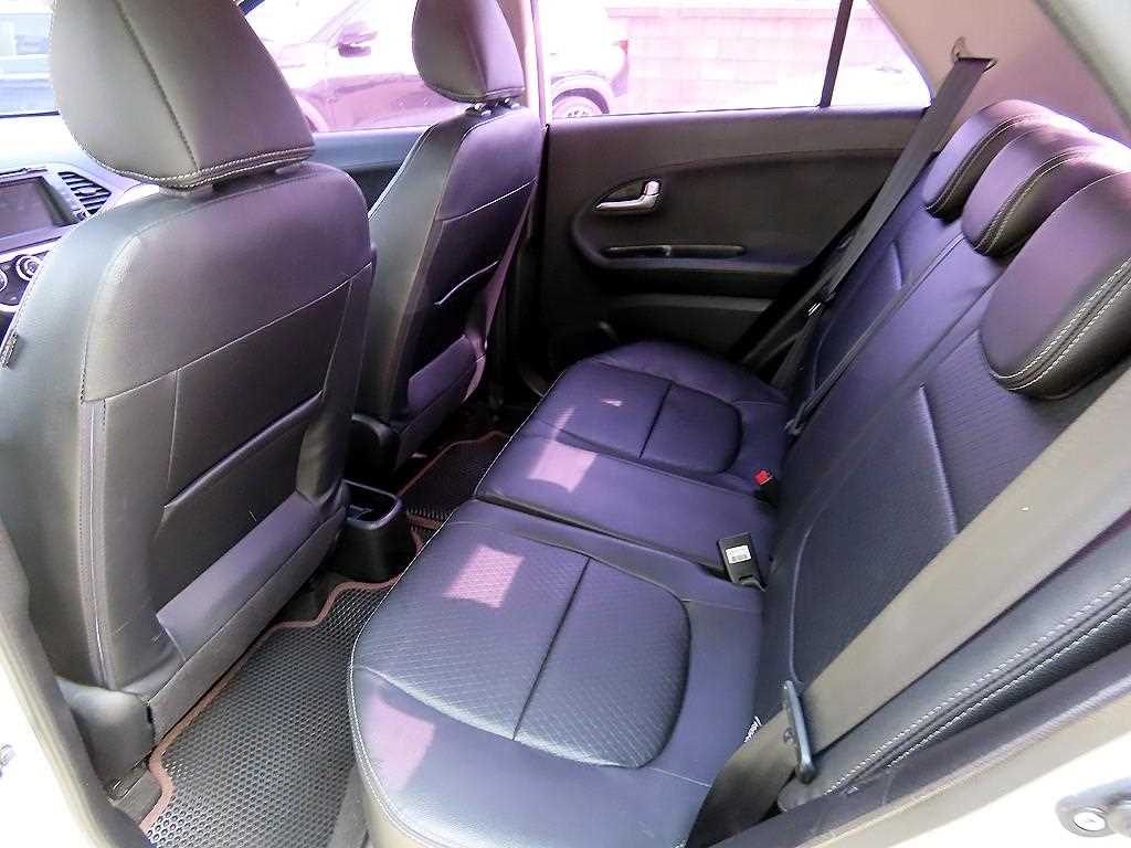 KIA Morning - Vista 6