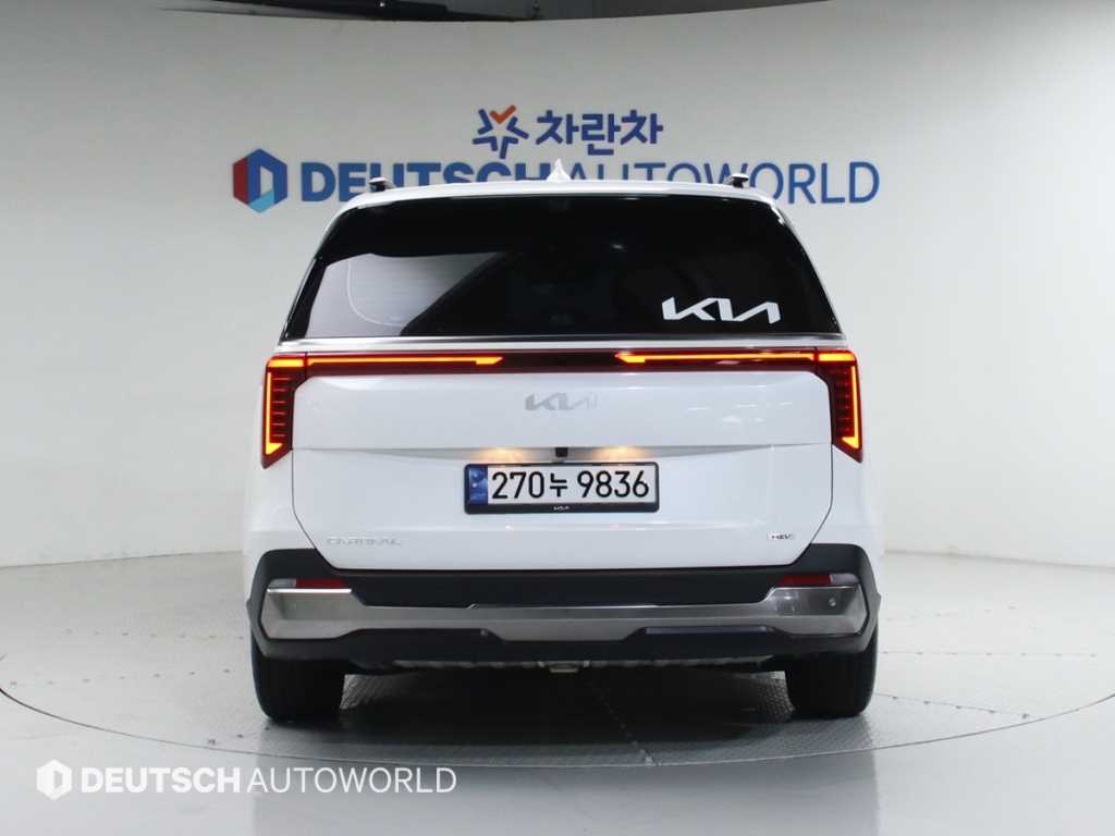 KIA Carnival - Vista 4