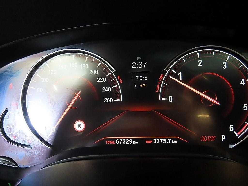 BMW 5 Series - Vista 9