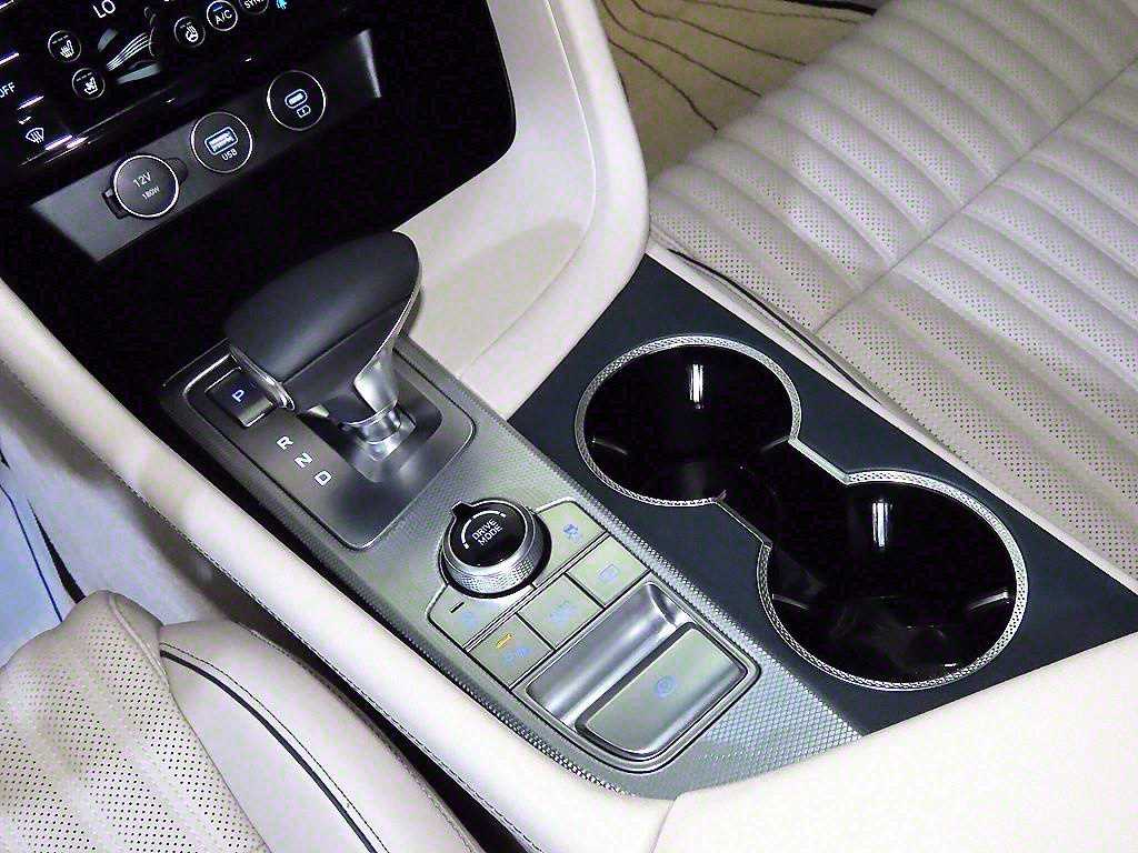 Genesis G70 - Vista 12