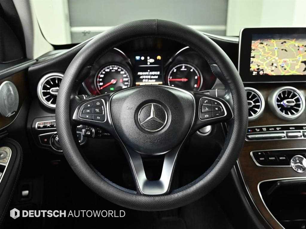 Mercedes Benz C Class 2015 Blanco - Importación desde Corea - HF Imports Iquique - Foto 13