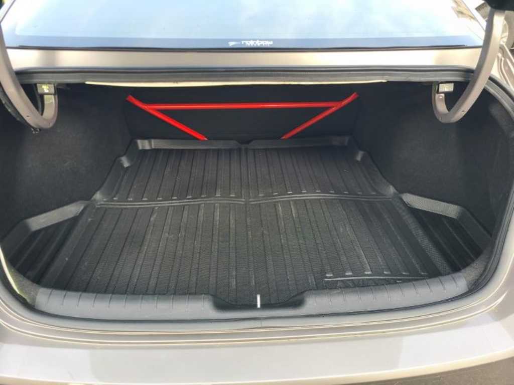 HYUNDAI Avante - Vista 6