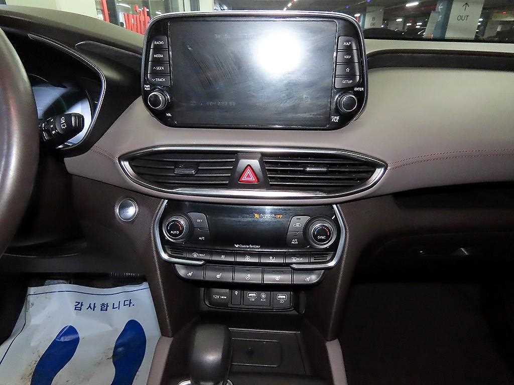 HYUNDAI Santa Fe - Vista 11