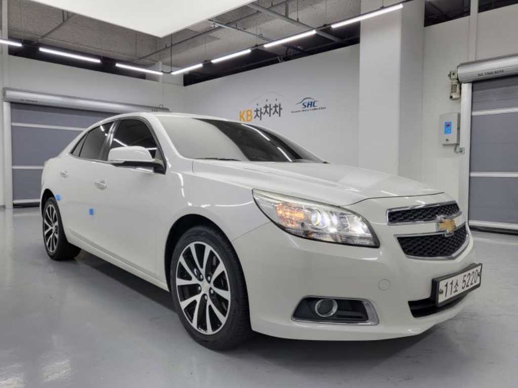 Chevrolet Malibu - Vista 2