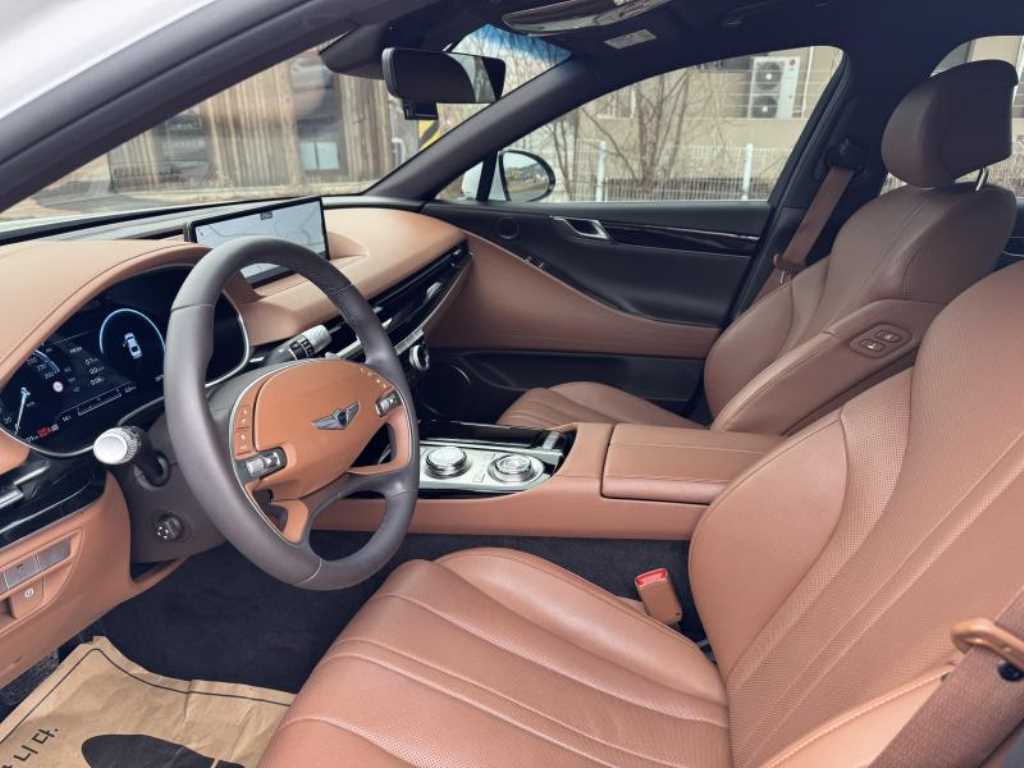 Genesis G80 - Vista 5