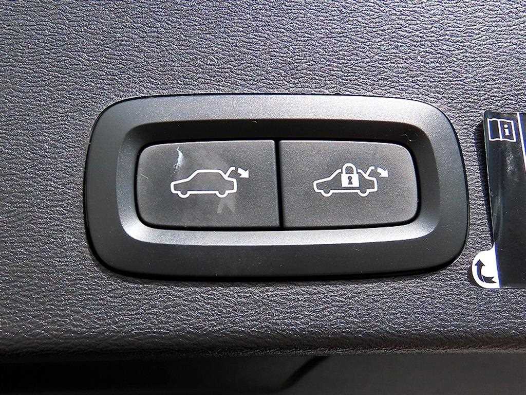 Volvo XC40 2020 Blanco - Importación desde Corea - HF Imports Iquique - Foto 16